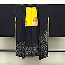 黒地糸巻きと手毬文の羽織　正面