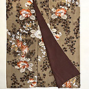 椿に菊、紅葉文様お散歩着