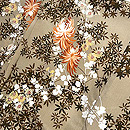 椿に菊、紅葉文様お散歩着