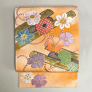 花筏の刺繍絽縮緬の名古屋帯