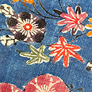 藍木綿地小花文様紅型の名古屋帯　質感・風合