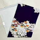 縮緬地雲取りに四季文様の名古屋帯　帯裏