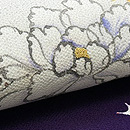 縮緬地雲取りに四季文様の名古屋帯　質感・風合