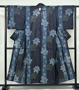 麻の葉に楓文様の宮古上布