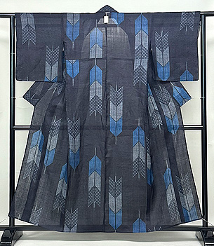 矢羽根文様の宮古上布