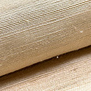 紅花染め卵色の紬無地袷