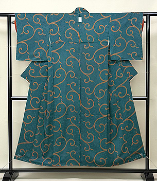 唐草文の小紋袷