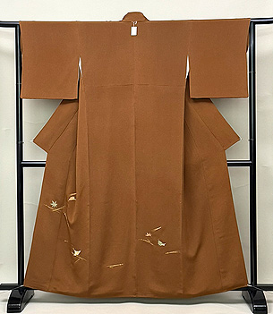 縮緬地吹き寄せ文様刺繍の付下