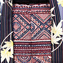 カラフル縞に紅葉文様の縮緬羽織　羽裏