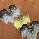 丁子茶色蔦の葉文様羽織　質感・風合
