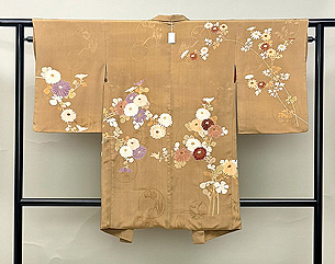 柴染色菊文様羽織