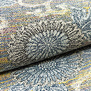 菊唐草文様長板中型縮緬着物