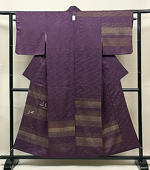 観世水紋鴛鴦刺繍付下