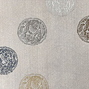 唐花丸に鳳凰紋の織絽の丸帯　前柄