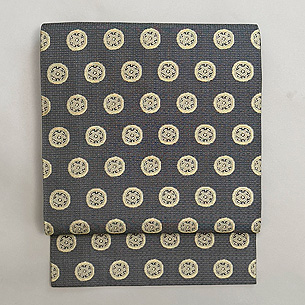 たつむら製「糸屋輪宝文」開き名古屋帯