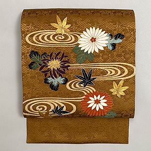 路考茶地に菊水刺繍の名古屋帯