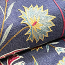 花唐草にボーダー柄のスザニ名古屋帯　質感・風合