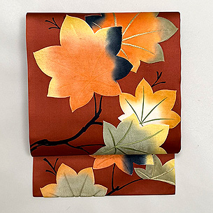 大きな紅葉文の名古屋帯