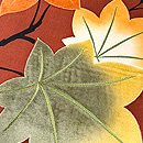 大きな紅葉文の名古屋帯　質感・風合
