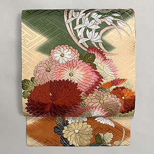 大輪菊文様刺繍の名古屋帯