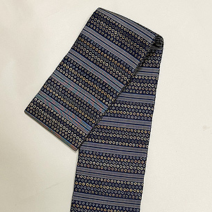 亀甲模様に縞織半幅帯