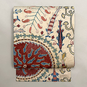 ウズベキスタン スザニ魚文の名古屋帯