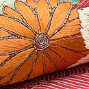 ヤツデに菊文の名古屋帯 質感・風合