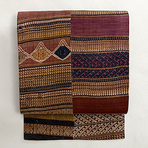 ラオスの紋織帯