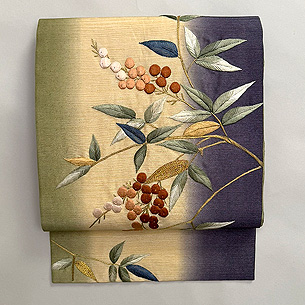 南天の刺繍ぼかしつづれ帯