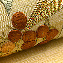 南天の刺繍ぼかしつづれ帯 質感・風合