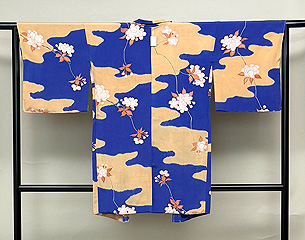 雲文に桜文様の長羽織