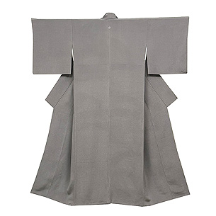 銀鼠色鬼絞縮緬の無地袷 浦野理一作