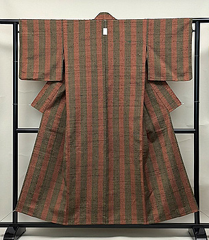 太縞のざざんざ織の着物