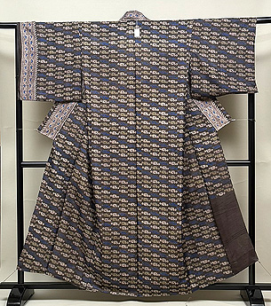 サリーからの着物仮絵羽