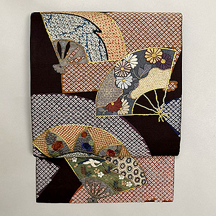 扇面に押し絵、刺繍文様の名古屋帯