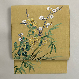 綴れ地鳥の子色蘭菊に梅文刺繍名古屋帯