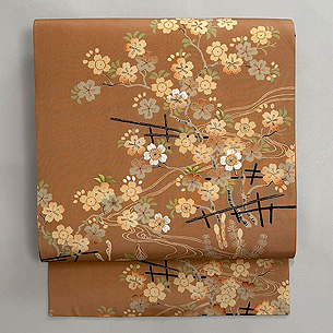 間垣に桜文様の名古屋帯