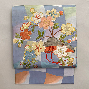 市女傘に枝垂れ桜文様の名古屋帯