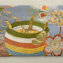 市女傘に枝垂れ桜文様の名古屋帯　前柄