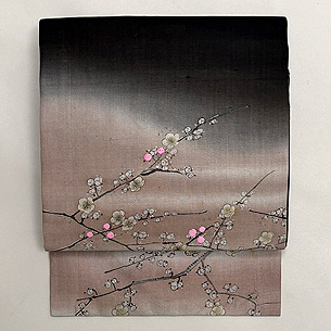 暈しに梅の名古屋帯