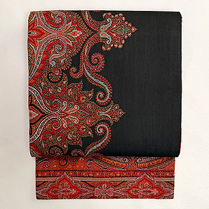 黒地カシミールの名古屋帯