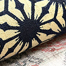 浦野理一の横段継ぎの名古屋帯 質感・風合