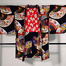 扇面散らしの黒羽織　正面