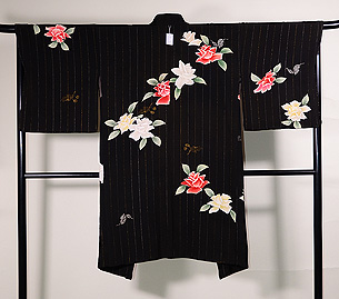 黒地バラの羽織