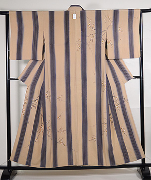 滝縞に梅枝の小紋