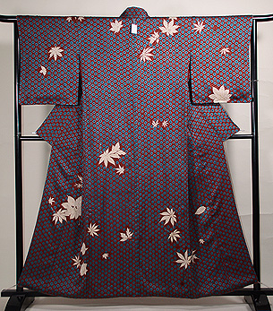 貝絞りに吹き寄せ付下