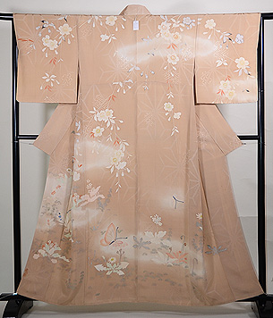 春を呼ぶ灰桜色訪問着