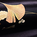 吹き寄せ黒繻子の名古屋帯 質感・風合