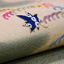 小波紋と楓の刺繍開き名古屋帯 質感・風合