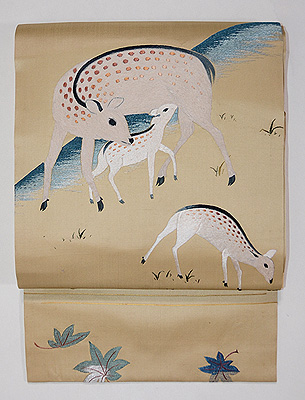 鹿の親子の刺繍名古屋帯
